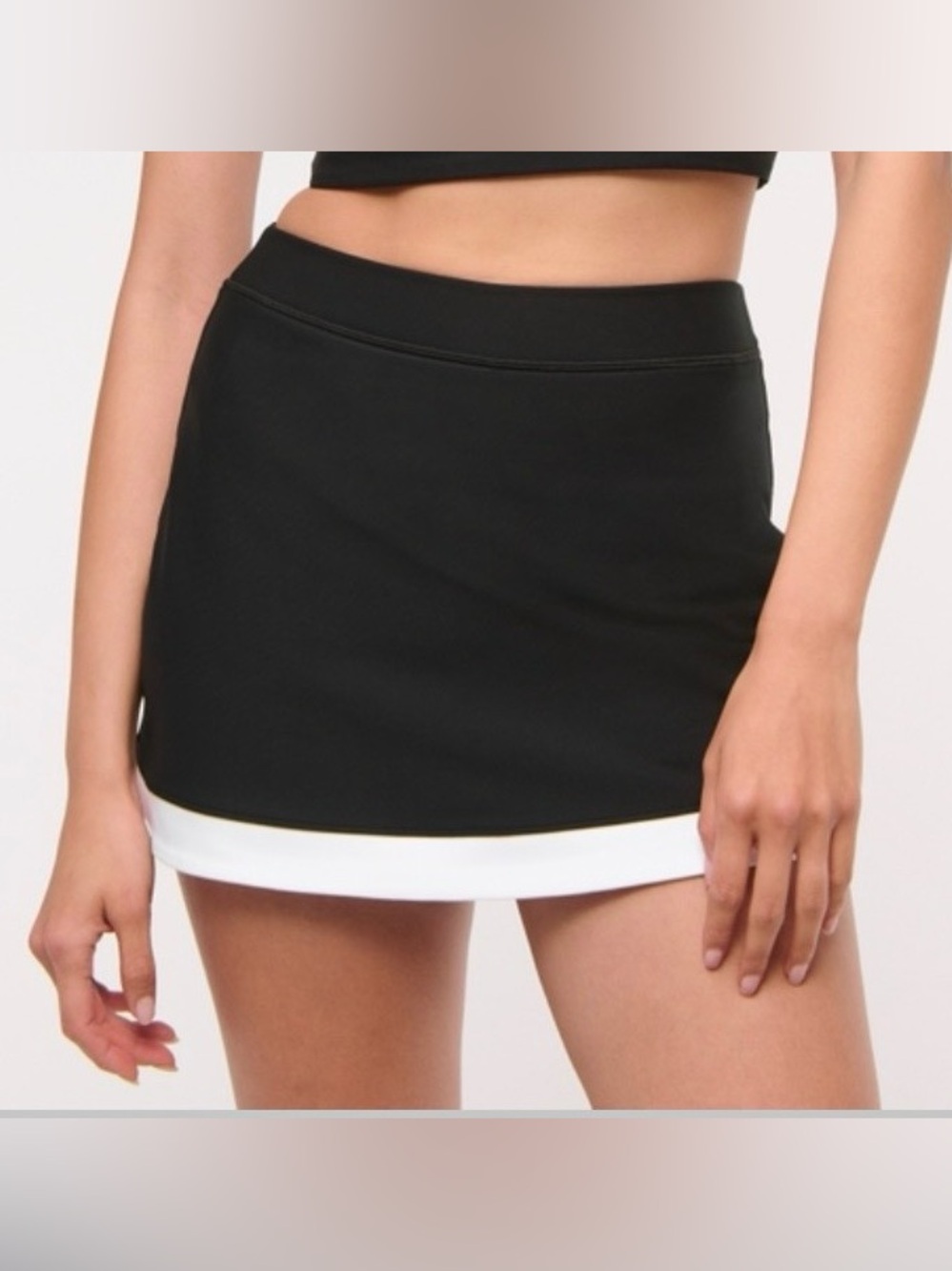 Abercrombie and Fitch Matching top and skirt Coord set Medium - Picture 3 of 3